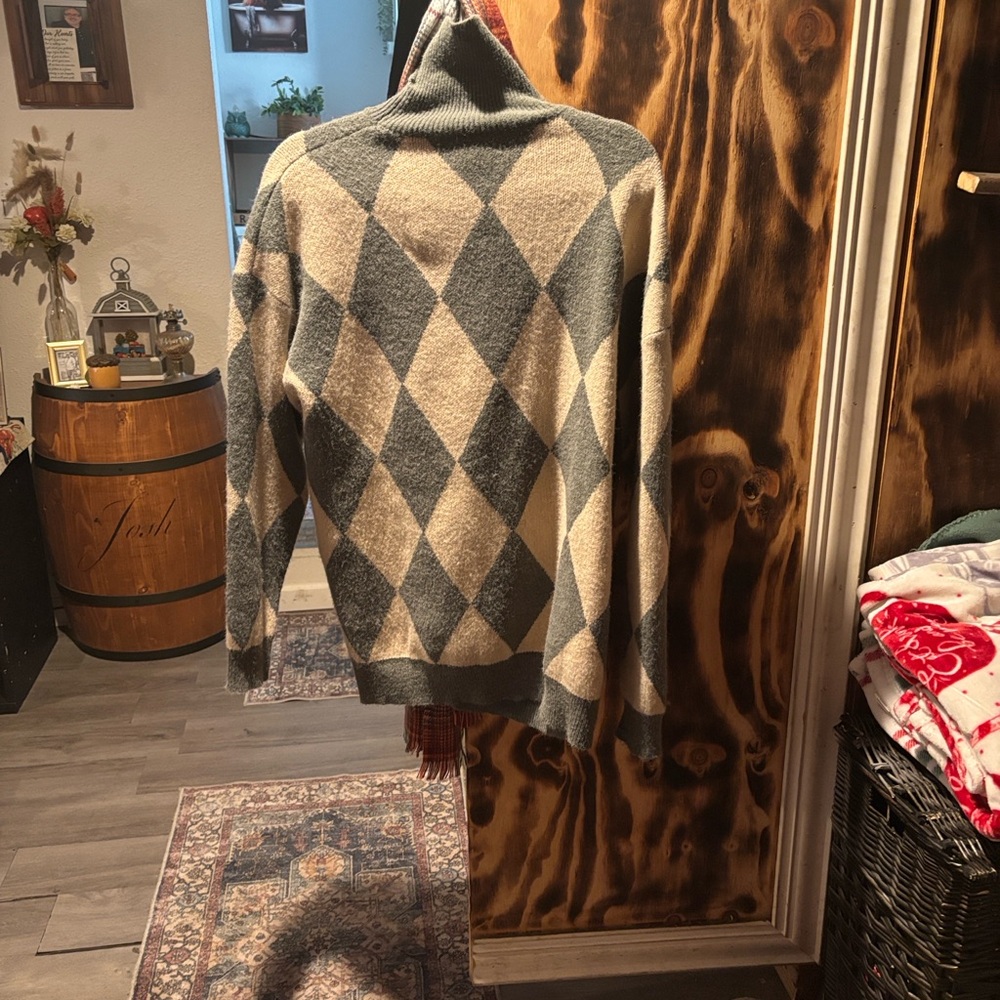 Argyle Sweater - Green and Cream
